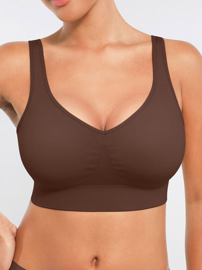 Seamless Comfort Bra with Smoothing Support and Adjustable Straps
