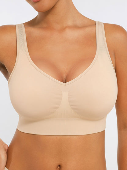 Seamless Comfort Bra with Smoothing Support and Adjustable Straps